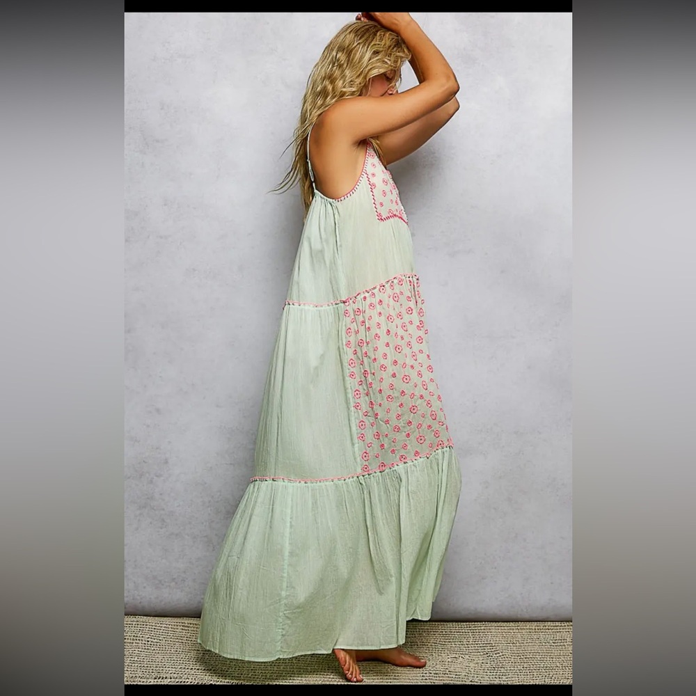 988. ☀️Sleeveless shirring embroidered printed woven maxi dress light green pink - Picture 3 of 4